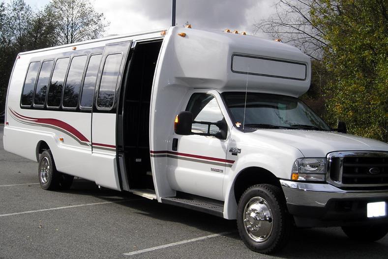 East Peoria Party Bus Rental | Rent Party Bus & Charter Buses in East